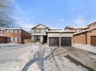 126 Larkin Ave, Markham, ON L3P 4Y5