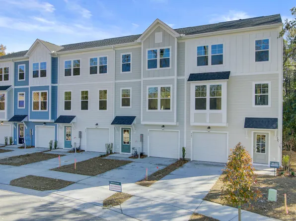 445 Caledon Ct, Johns Island, SC 29455