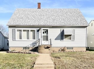 519 18 1/2 Ave, Rock Island, IL