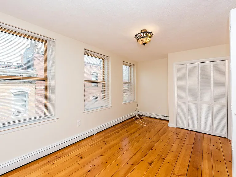 146 Salem St #5 — Photo 16