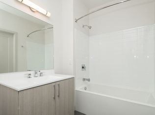 289 D St #305, Boston, MA 02127