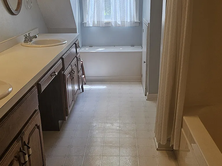 3551 Cemetary Rd — Photo 26