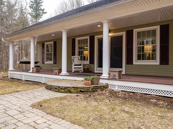 481 W Center Rd, Otis, MA 01253