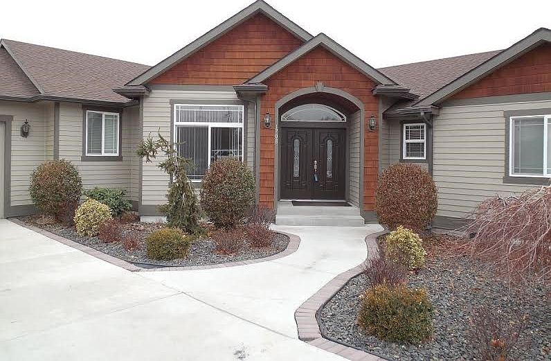 1st image of 1708 N Road 44