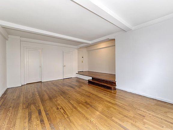 3rd image of 160 7th Ave #605