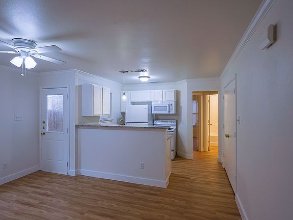 2nd image of 1208 Village Garden Dr