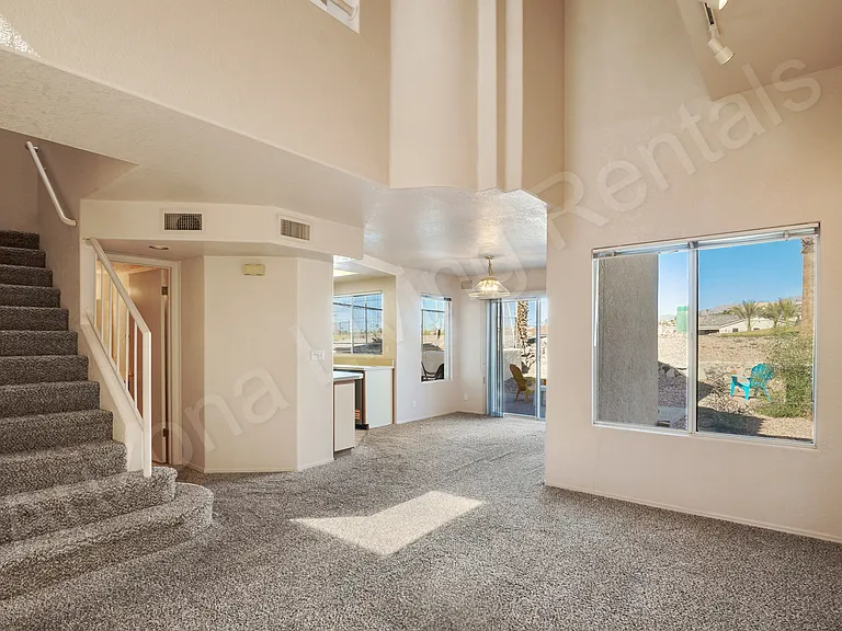 420 Acoma Blvd S #34 — Photo 3