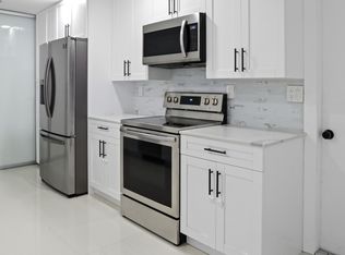 15 NW 204th St APT 25, Miami Gardens, FL 33169