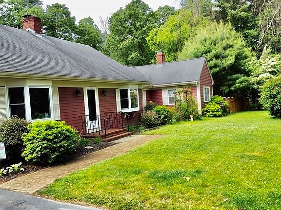 3rd image of 24 Stetson St