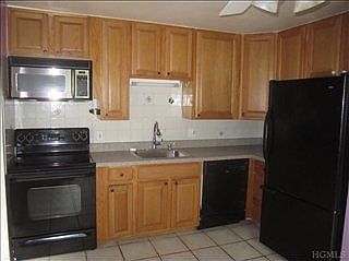 3rd image of 12 Cromwell Pl #12A