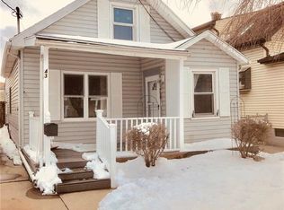 43 Paxford Pl, West Seneca, NY 14224