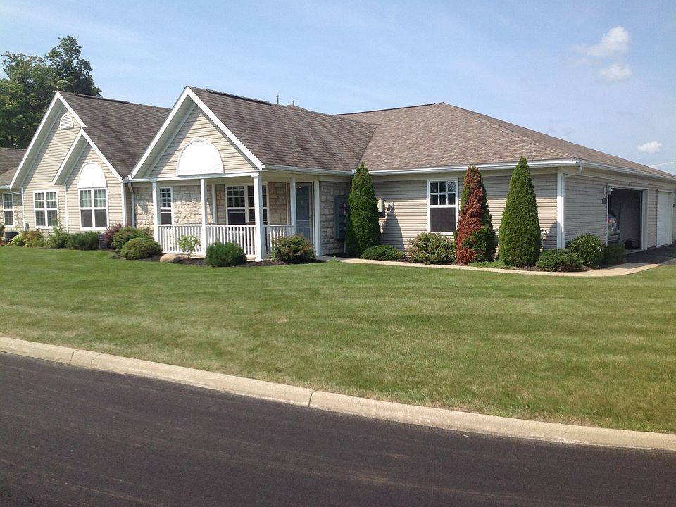 1st image of 672 Scott Dr