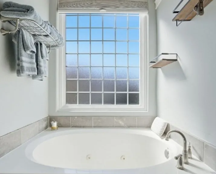 1005 Bay Breeze Dr — Photo 10