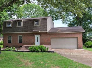 36 Fox Den Cv, Jackson, TN 38305