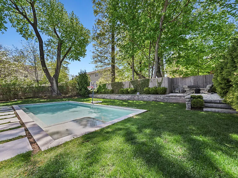 191 Jefferson Ave — Photo 48