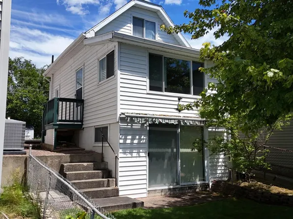 230 Duryeas Point, Michigan Center, MI 49254