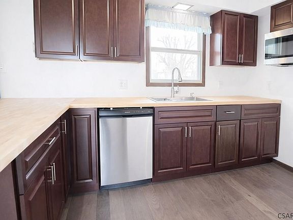 5th image of 114 Pinecone Ct