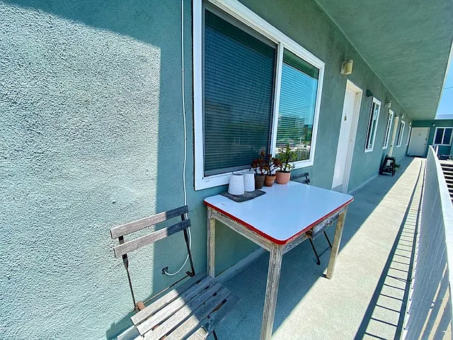 30 Rose Ave #3 — Photo 9