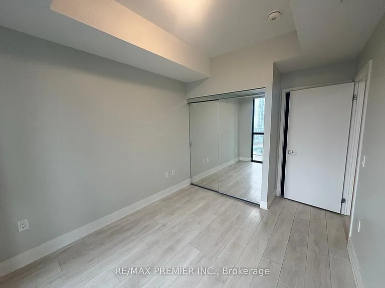 2908 Highway 7 Rd #1406 — Photo 30