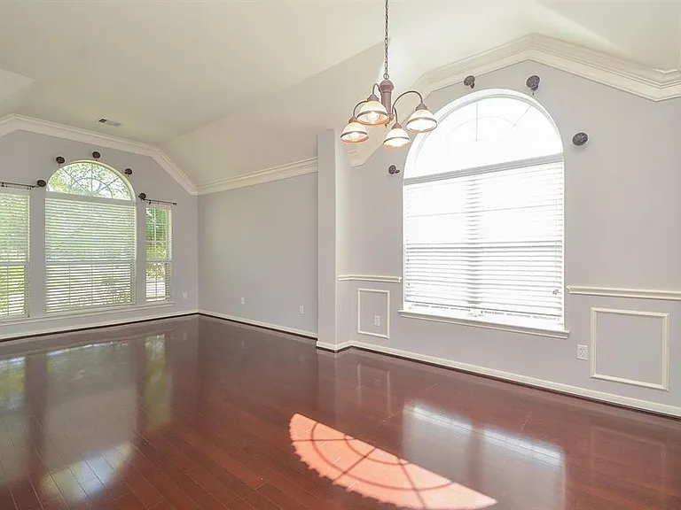 6726 Oakman Ln — Photo 6