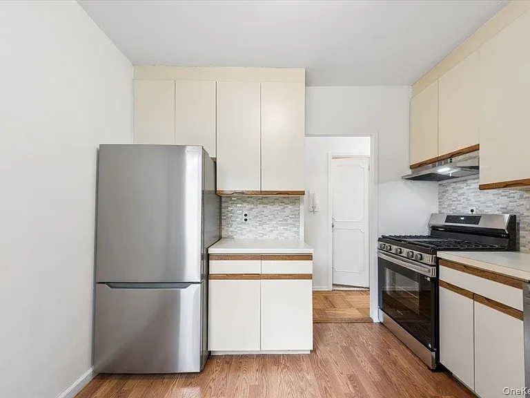 281 Garth Rd #C2H — Photo 30