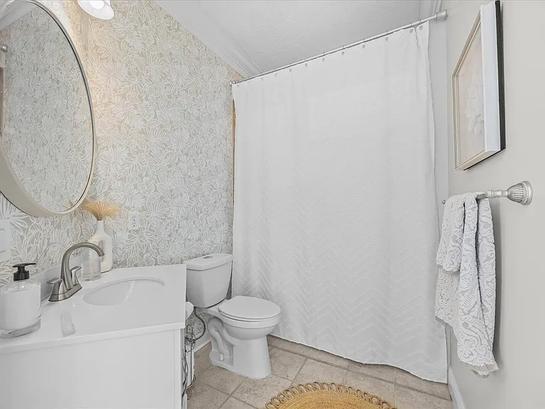 851 SW Pine Tree Ln — Photo 20