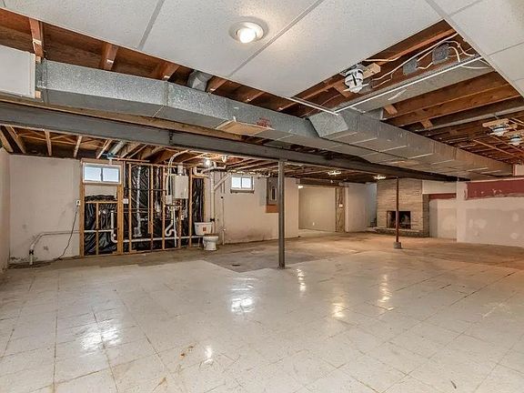 2nd image of 4818 Norwood Ave