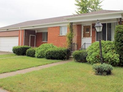 907 Farnham Ave, Lincoln Park, MI, 48146