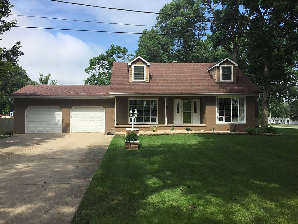 1st image of 2 N Maplewood Ave