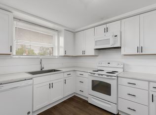 464 W Jarvis Ave, Hazel Park, MI
