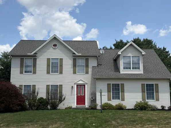 1153 Fleming Dr, Mechanicsburg, PA 17055