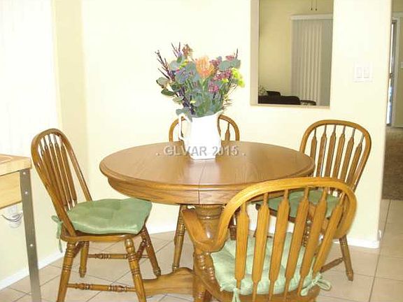 5th image of 567 Cypress Gardens Pl