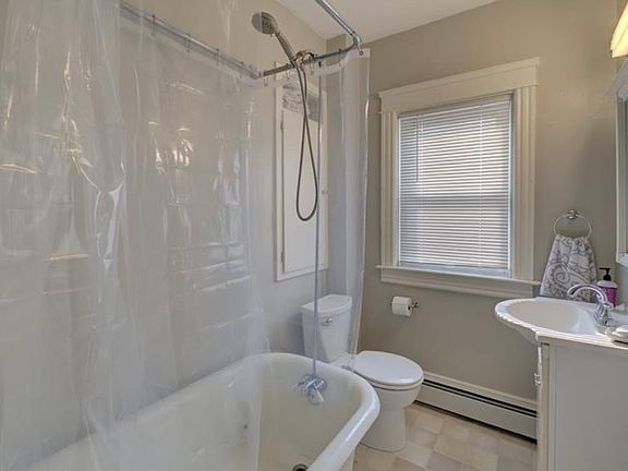 2nd image of 45 Peach Hill Ave Floor 2