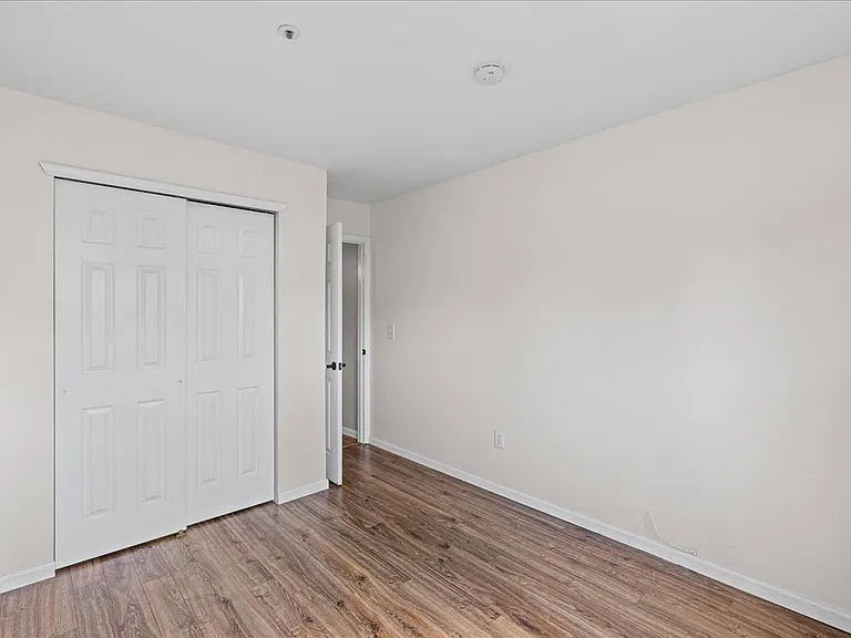 1314 Chanticleer Cherry — Photo 33