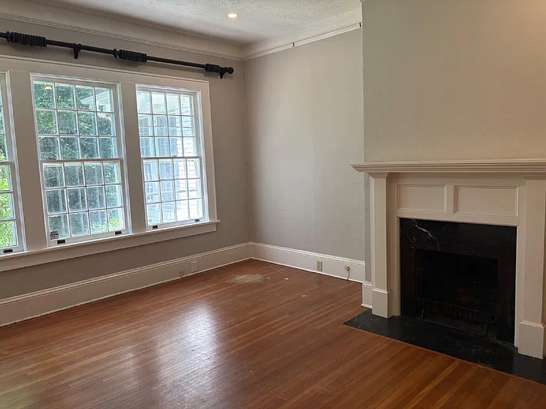 310 Hinsdale Ave — Photo 17
