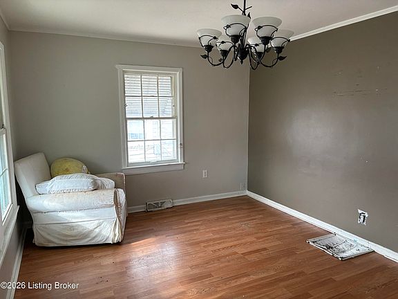 5th image of 1605 Arcade Ave