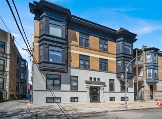 2548 N Burling St #3N, Chicago, IL 60614