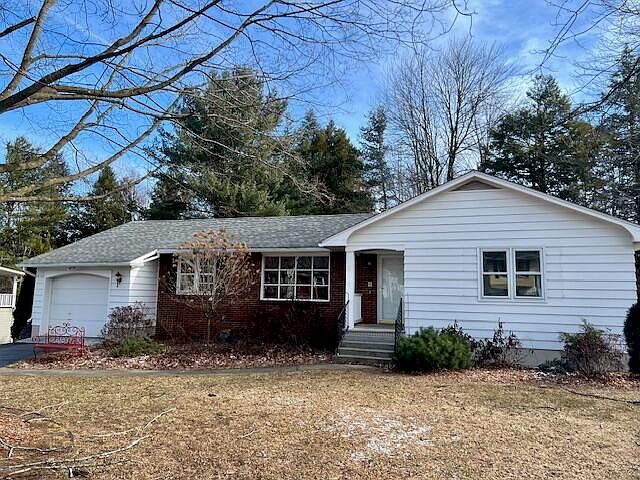 1st image of 22 Maiden Ln
