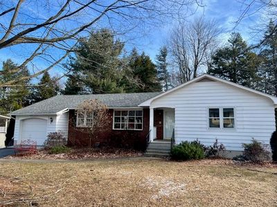 22 Maiden Ln, Peru, NY, 12972