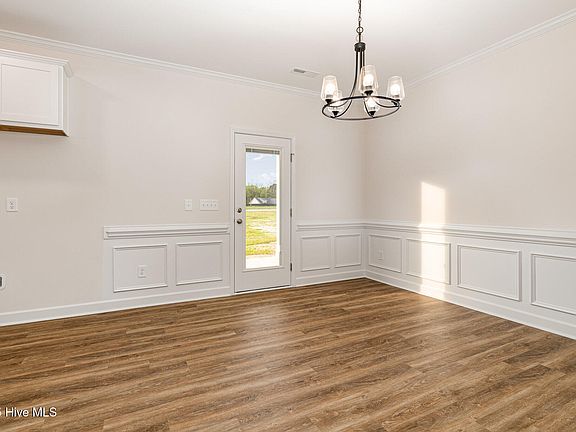 5th image of 65 Barony Lane