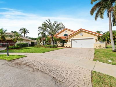 3320 Maple Ln, Davie, FL, 33328