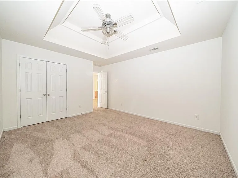 715 Moonlight Way — Photo 23