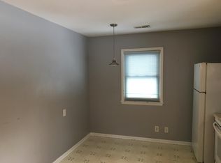 907 Kingsway Rd, Richmond, VA 23225