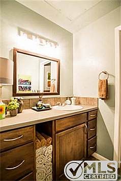 4th image of 4025 Holland Ave APT 116