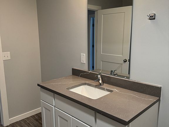 5th image of 1100 N Baltimore Ave #5