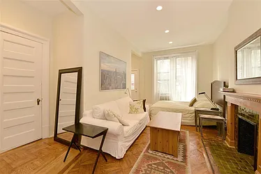 Rented by Susan Finkel, LREB