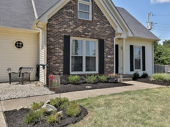2nd image of 606 Dogwood Ct