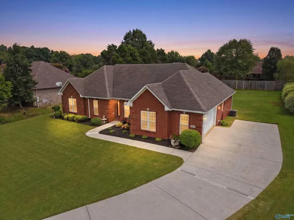 815 Indian Creek Rd, Huntsville, AL 35806