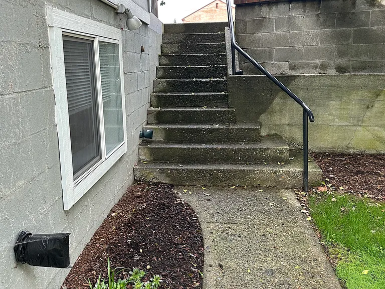 701 S Puget Sound Ave — Photo 24