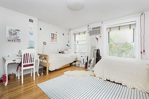 Rented by Coleman Real Estate Group | media 26